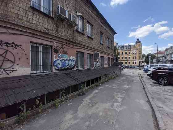Контрактова пл метро, вул Ярославська 4Б, офіс 18м Київ