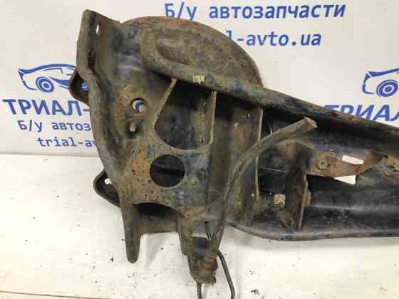 Рычаг задний продольный Mitsubishi Lancer 9 1.6 БЕНЗИН 4G18 2003 прав. (б/у) Киев