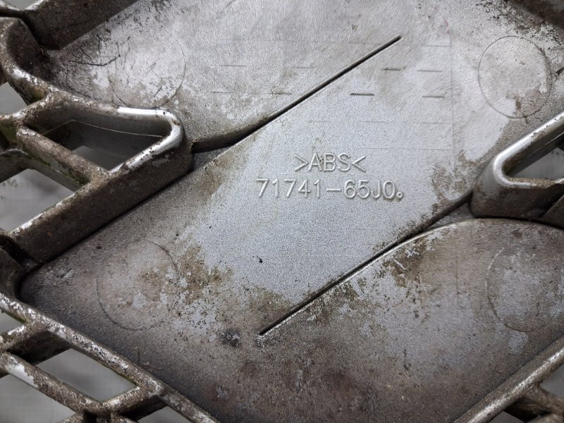 Решетка радиатора Suzuki Grand Vitara 2005-2016 7174165J0038B (Арт. 67716) Киев - изображение 5