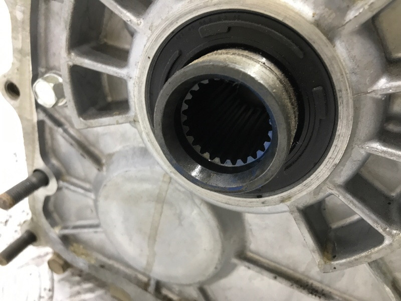 Раздаточная коробка Mitsubishi Pajero Wagon 4 3.2 ДИЗЕЛЬ 4M41 2006 (б/у) Киев - изображение 4