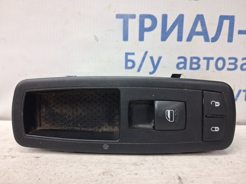 Кнопка стеклоподъемника Jeep Cherokee 2013-2019 68141892AA (Арт. 78013) Київ - зображення 1