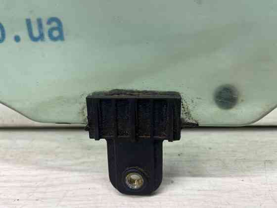 Стекло двери переднее левое Kia Sportage 2010-2016 824113U000A (Арт. 70923) Киев