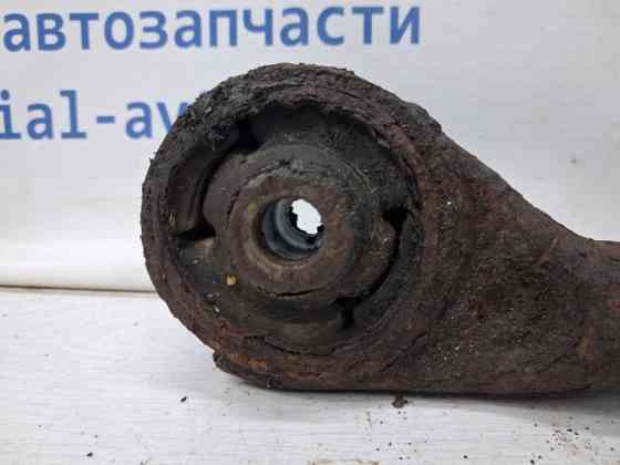 Рычаг правый Hyundai Tucson 2004-2009 545012E011 (Арт. 63179) Київ