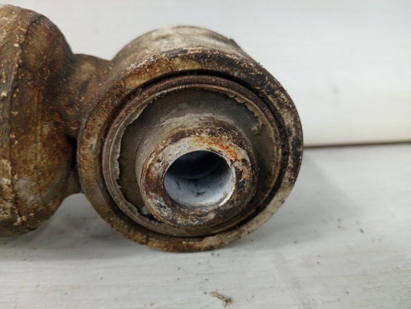 Амортизатор Передний Mitsubishi Pajero Wagon 3 3.2 ДИЗЕЛЬ 4M41 1999 (б/у) Київ - зображення 3