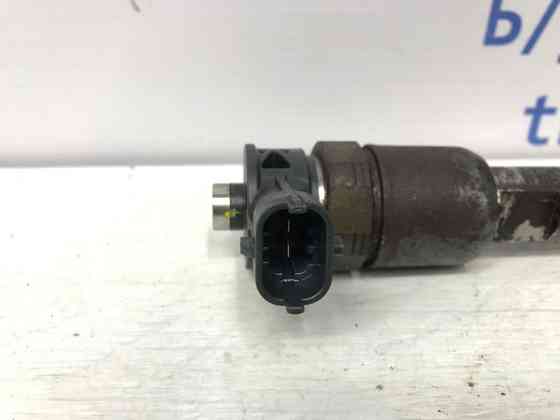 Форсунка топливная Hyundai Tucson TL 1.7 DIESEL D4FD 2015 (б/у) Киев