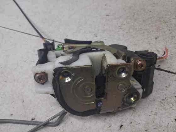 Замок двери передний левый Mitsubishi Lancer 2003-2009 MN159929 (Арт. 83098) Київ