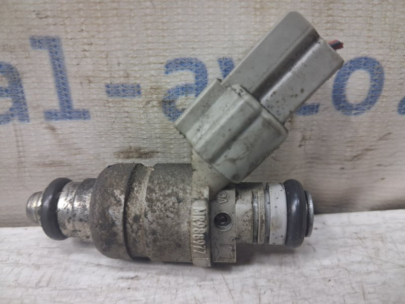 Форсунка топливная Mitsubishi Lancer 2007-2017 MR988977 (Арт. 83258) Київ - зображення 1