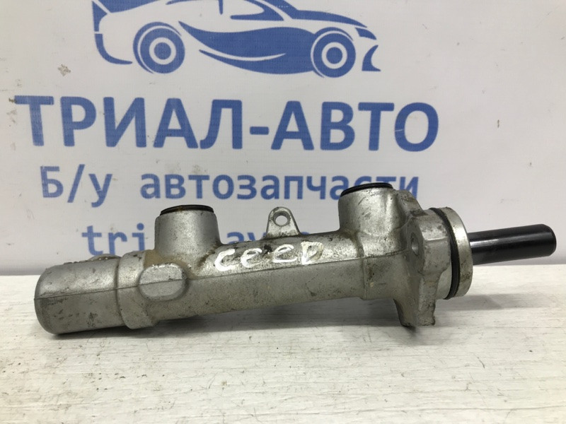 Тормозной цилиндр главный Kia Ceed 2006-2012 585101H200 (Арт. 43854) Київ - зображення 3