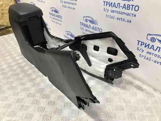 Подлокотник Kia Sportage SL 1.7 DIESEL D4FD 2010 (б/у) Київ