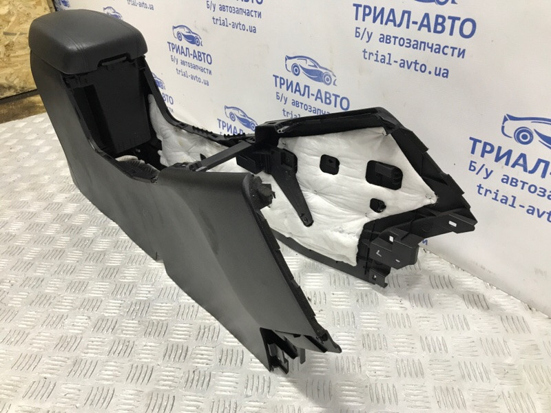 Подлокотник Kia Sportage SL 1.7 DIESEL D4FD 2010 (б/у) Київ - зображення 4