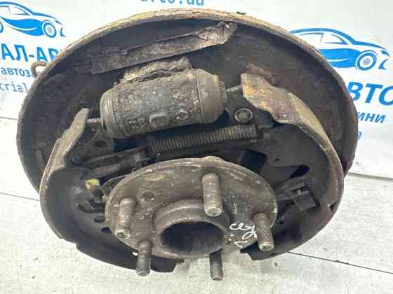 Цапфа задняя левая со ступицей Suzuki Grand Vitara JT 2.7 БЕНЗИН H27A 2005 (б/у) Киев