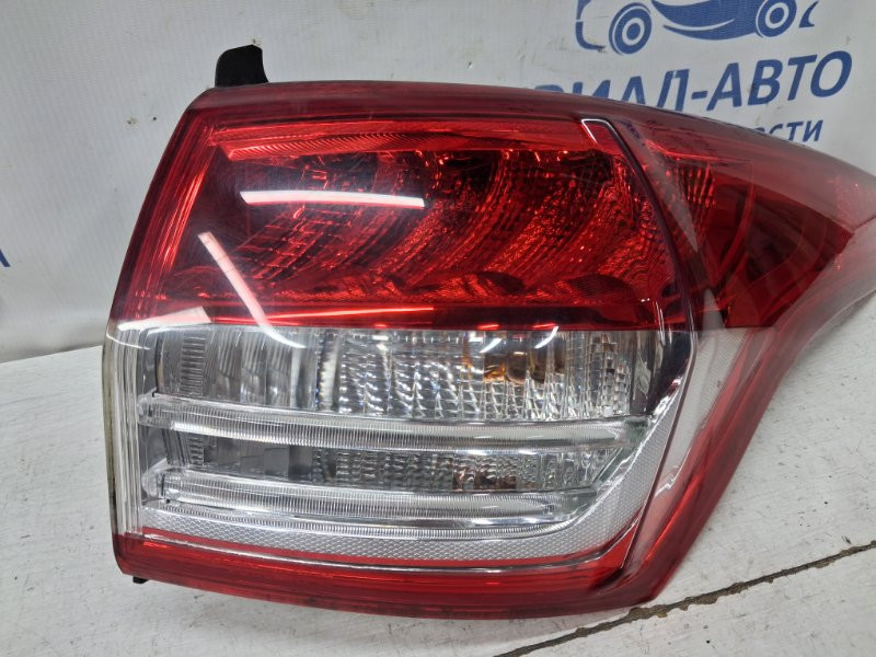 Фонарь задний внешний правый Ford Kuga 2011-2019 2039551 (Арт. 79245) Київ - зображення 3