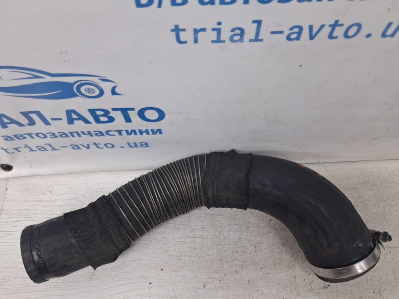 Патрубок интеркулера Ford Escape 3 2.0 БЕНЗИН ENR90 2012 (б/у) Киев - изображение 2