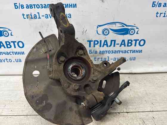Кулак поворотный правый со ступицей Hyundai IX35 LM 1.7 DIESEL D4FD 2009 (б/у) Киев