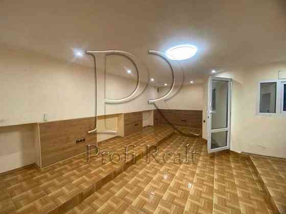 продажа торговые площади Киев, Подольский, 65000 $ Киев