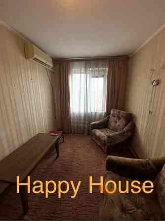 Продаж 2х кімн. квартири по вул. Прирічна 17, перша лінія від Дніпра Киев