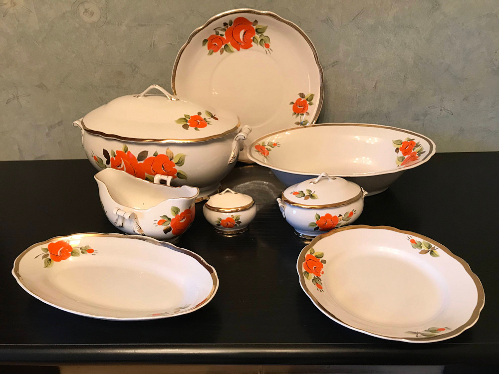 Часть столового сервиза, СССР, 80-х годов. Дніпро - зображення 9