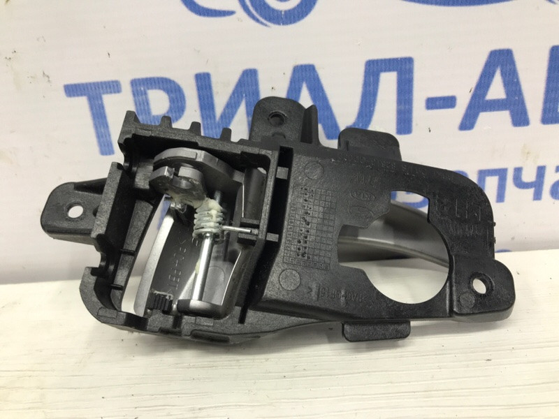 Ручка двери внутренняя левая Hyundai I30 GD 1.6 DIESEL D4FB 2011 (б/у) Киев - изображение 3
