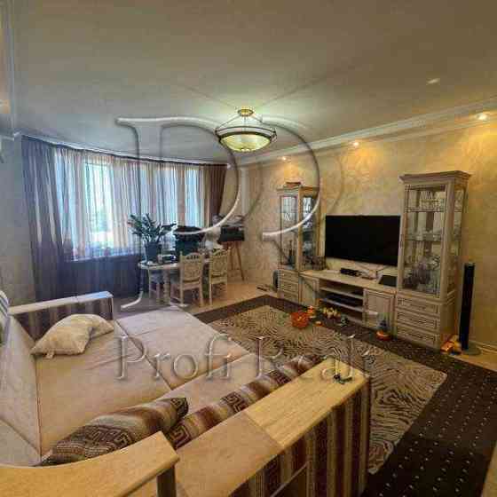 продажа 3-к квартира Киев, Соломенский, 169000 $ Киев