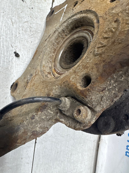 Кулак поворотный левый со ступицей Kia Sorento 2002-2011 517153E250 (Арт. 68988) Киев - изображение 3