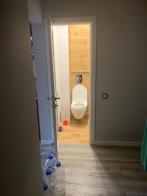 Половина 3-кімнатної квартири, О. Пчілки 2б Київ - зображення 9