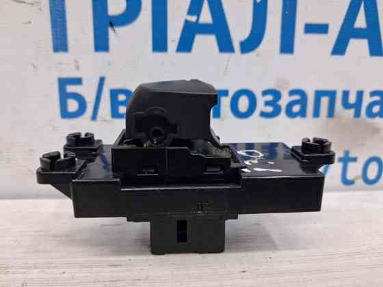 Кнопка стеклоподъемника Hyundai I30 2011-2017 93576A6010 (Арт. 70717) Киев