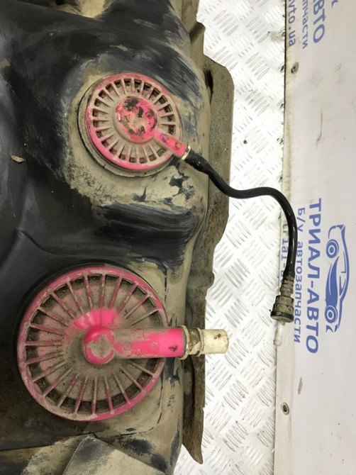 Бак топливный пластик Toyota Prado 2002-2009 770013D541 (Арт. 44823) Киев - изображение 6