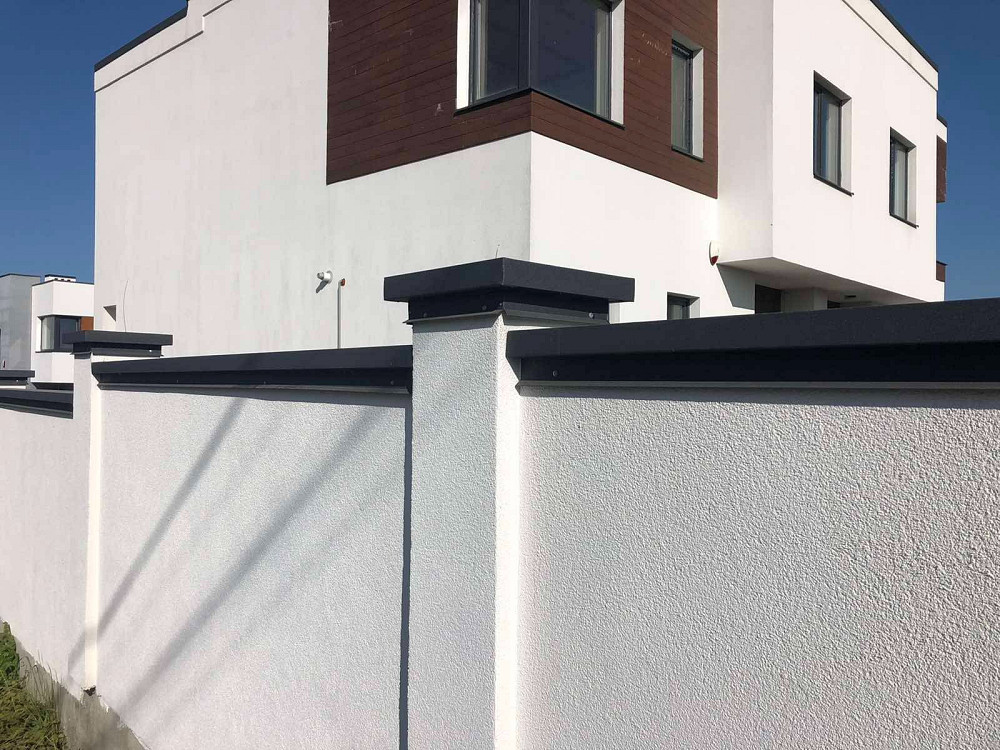 Бетонні та металеві капелюхи на паркан Стрый - изображение 10