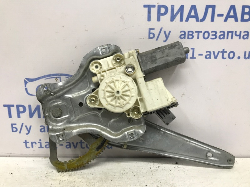 Стеклоподъемник задний правый Toyota Avensis 2002-2010 6983005100 (Арт. 42342) Київ - зображення 1