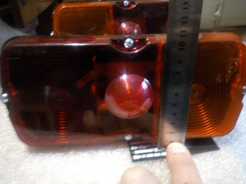 Ліхтар задній на легковий причіп ФП-132 Баришівка - зображення 2