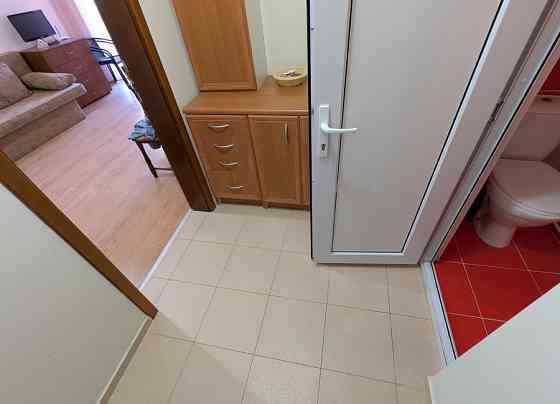 Однокомнатная квартира в комфортабельном комплексе в 200 м от моря в г.Бяла (Варненская обл.) ( Одеса