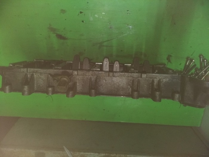 Постіль розподільчих валів з коромислами 2S7Q-6K537-AB Форд 2.0TDCI Винница - изображение 1