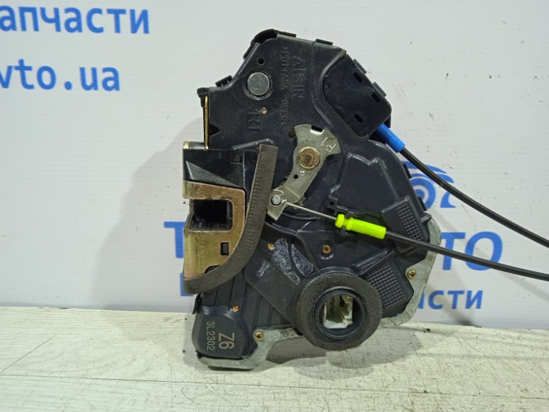 Замок двери передний правый Toyota Avensis T25 1.8 БЕНЗИН 1ZZFE 2002 (б/у) Київ - зображення 2