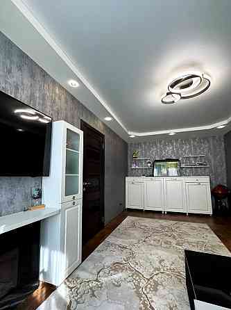 Продам 3-к квартиру с ремонтом на Любарского, Солнечный Дніпро