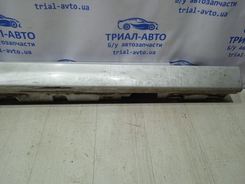 Накладка порога внешняя левая BMW 5 F10 2.0 ДИЗЕЛЬ 2010 лев. (б/у) Киев - изображение 2