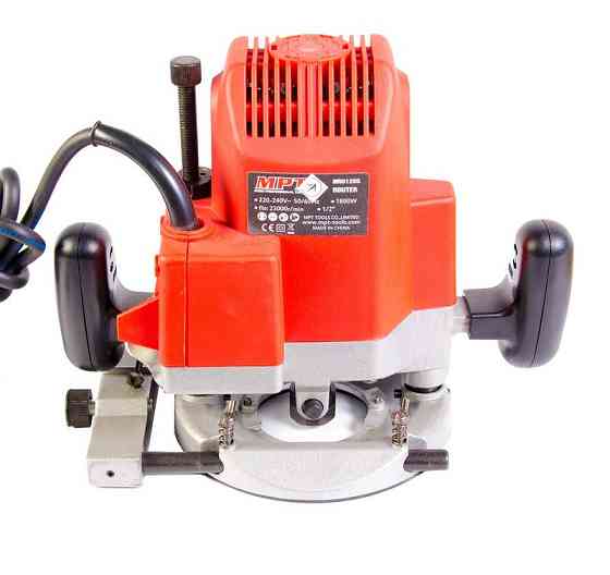 Машина фрезерная MPT PROFI 1800 Вт 23000 об/мин цанга 6-12 мм ход фрезы 65 мм аксессуары 9 шт MRU120 Харків