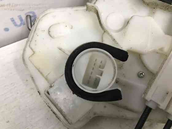 Замок двери задний правый Mitsubishi ASX GA 1.8 DIESEL 4N13 2010 (б/у) Київ