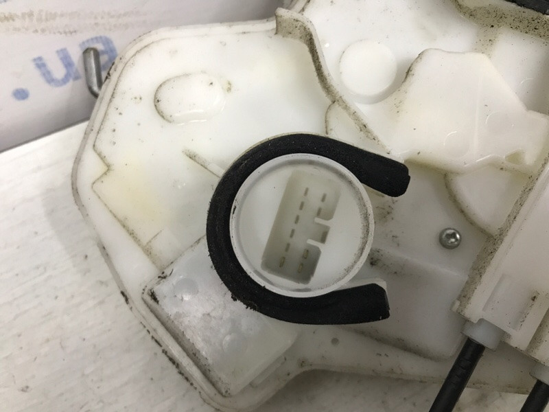 Замок двери задний правый Mitsubishi ASX GA 1.8 DIESEL 4N13 2010 (б/у) Київ - зображення 4