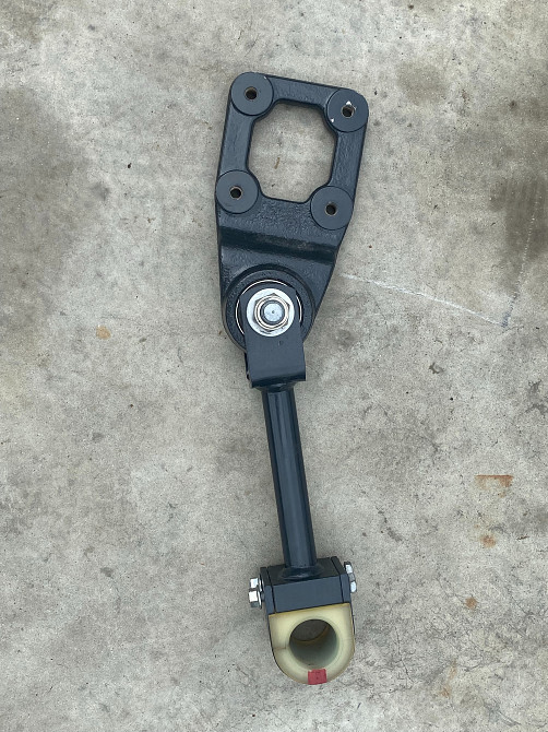 500302906 Кронштейн стойки стабилизатора Iveco Eurocargo Львів - зображення 1