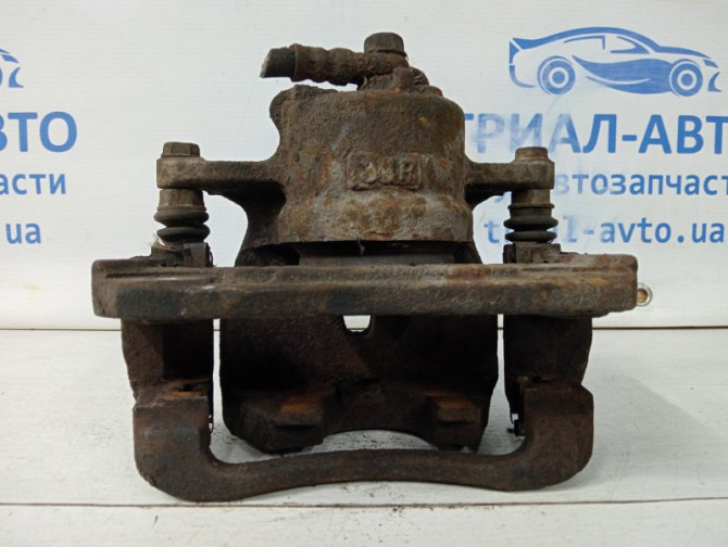 Суппорт передний левый Toyota RAV 4 A40 2.2 DIESEL 2ADFTV 2012 (б/у) Київ - зображення 3