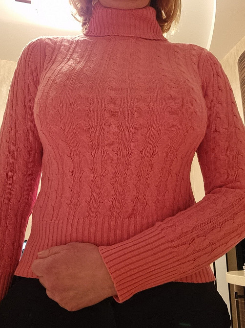 Продам женский розового цвета свитер б.у р.46-48 Київ - зображення 3