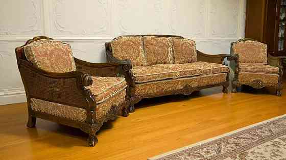 Вінтажний гарнітур із натурального дерева Бровари