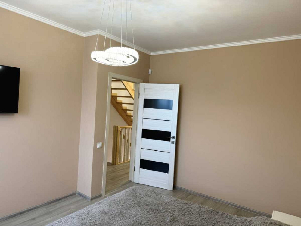 продажа 4-к коттедж Ровно, 135000 $ Ровно - изображение 4