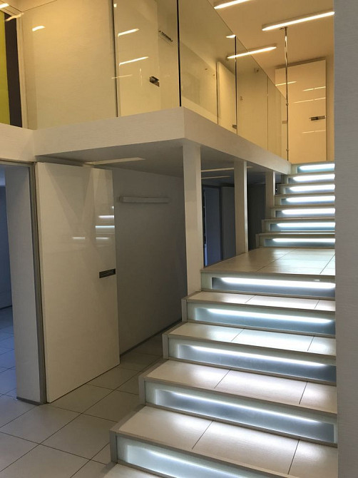 Продам. Офис 200 м.кв. 4/7, ул.Надежды Алексеенко 21 Днепр - изображение 7