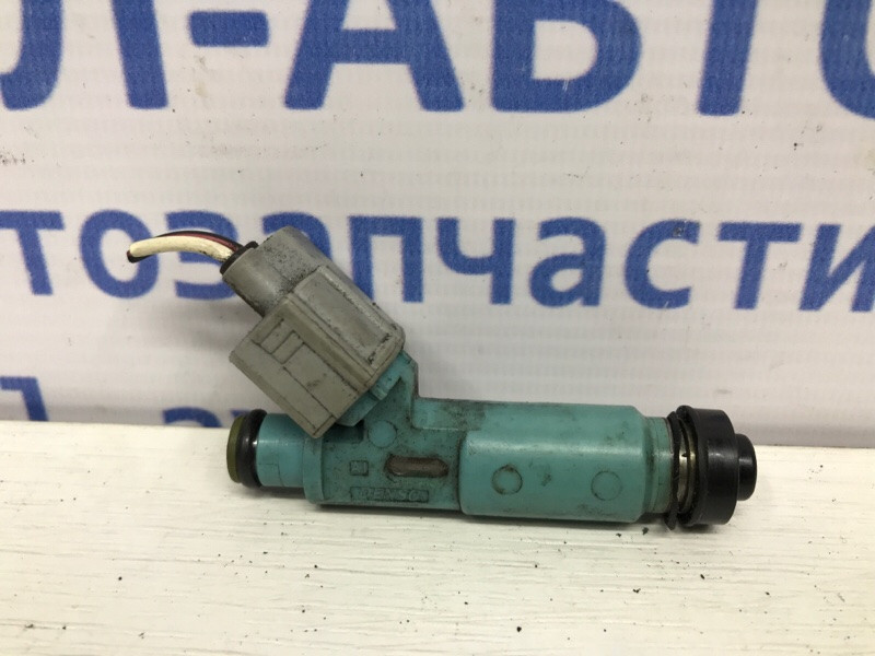 Форсунка топливная Toyota Camry XV30 2.4 БЕНЗИН 2AZFE 2001 (б/у) Киев - изображение 1