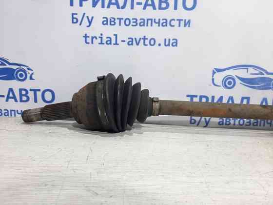 Привод передний правый МКПП Nissan Juke F15 1.6 БЕНЗИН 2010 (б/у) Київ