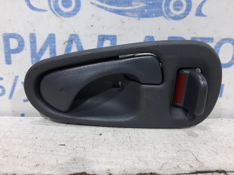 Ручка двери внутренняя левая Mitsubishi Pajero Sport K9 2.5 DIESEL 4D56 1996 (б/у) Киев - изображение 1