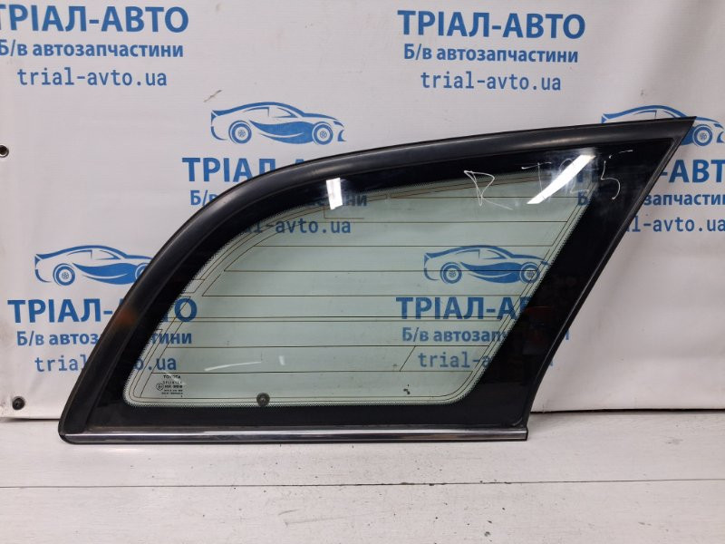 Стекло в кузов заднее правое Toyota Avensis T25 2.2 DIESEL 2ADFTV 2002 (б/у) Киев - изображение 1
