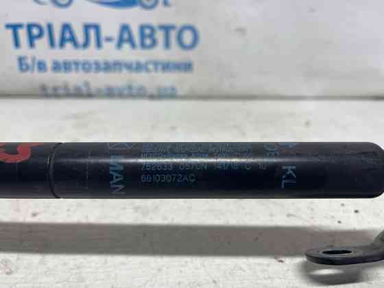 Амортизатор крышки багажника Jeep Cherokee 2013-2019 68103072AB (Арт. 75007) Київ