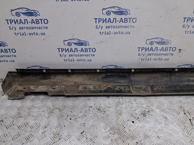 Накладка порога внешняя правая Lexus RX 350 XU30 3.5 БЕНЗИН 2GRFE 2003 (б/у) Киев - изображение 5